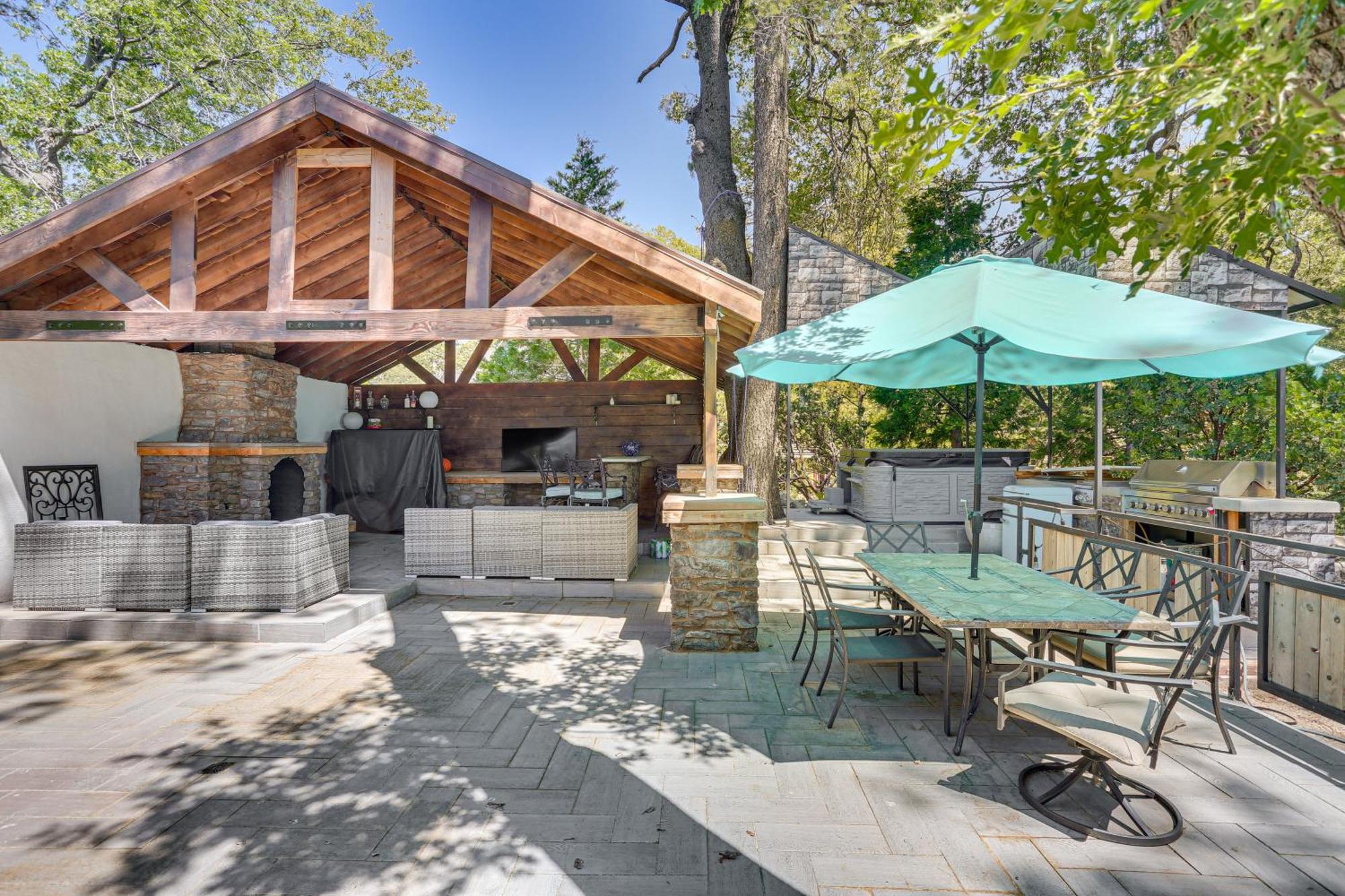 Arrowhead With Hot Tub And Mountain Views! Сasa de vacaciones Lake Arrowhead